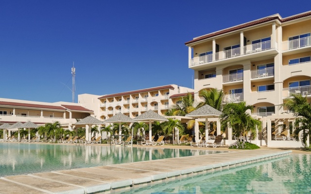 Grand Memories Holguin