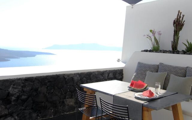 Porto Fira Villas