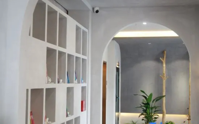 Sound Of The Heart – Hotel Rooms – Huangshi