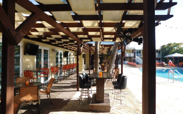 Casey Key Resorts - Mainland