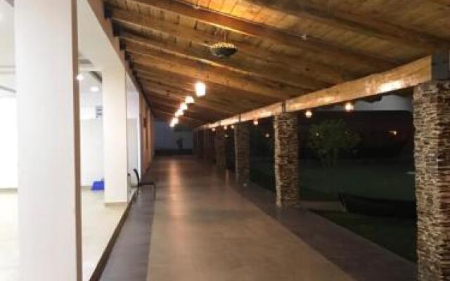 Avigna Lokesh Hotels