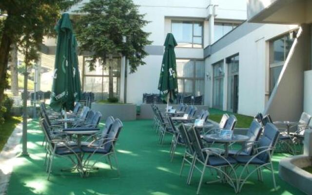 Hotel Olympic