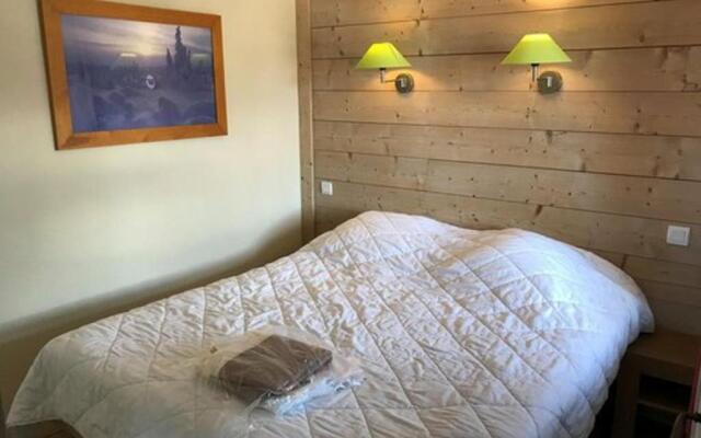 Appartement La Tania, 2 pièces, 4 personnes - FR-1-513-74