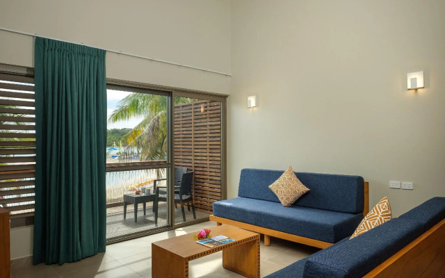Plantation Island Resort