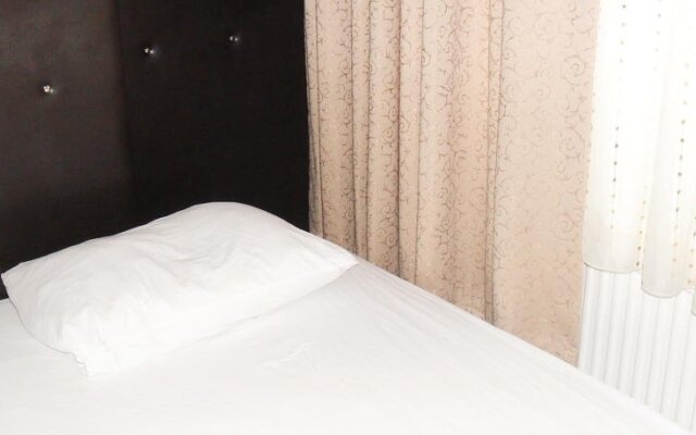 Altin Otel