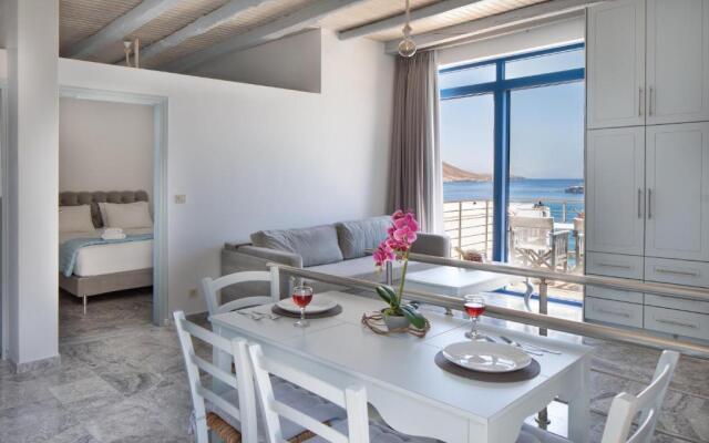 Plori - Molos Apartments