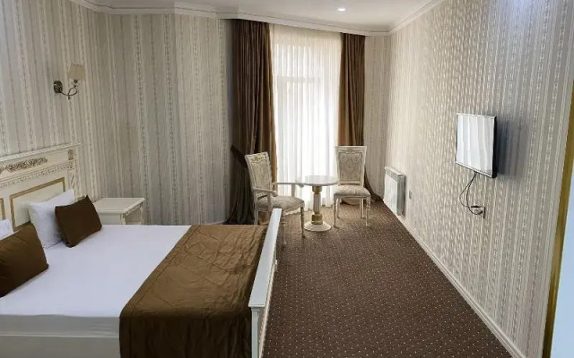 Premier Palace Apartment 1 Br Ggi