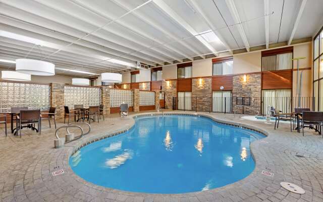 Best Western Plus GranTree Inn