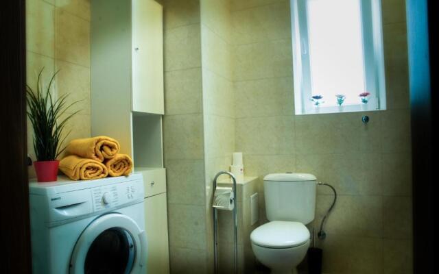 Apartament Pomarańczowy Narutowicza 11