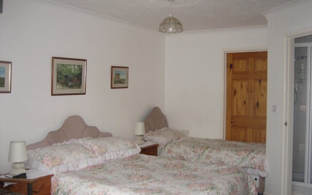 Four Seasons Guest House