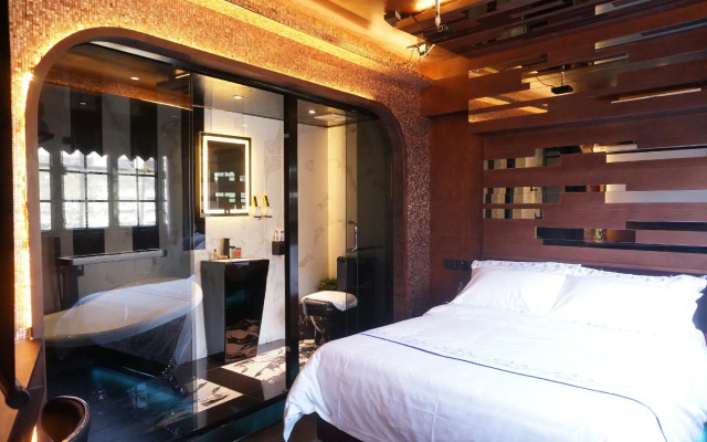 Star City Hotel - Tsim Sha Tsui