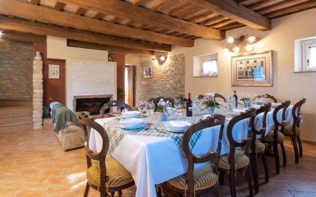 CASCINA MARIANNA 12&4, Emma Villas