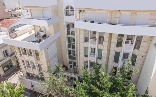 Sergios Apartments 4