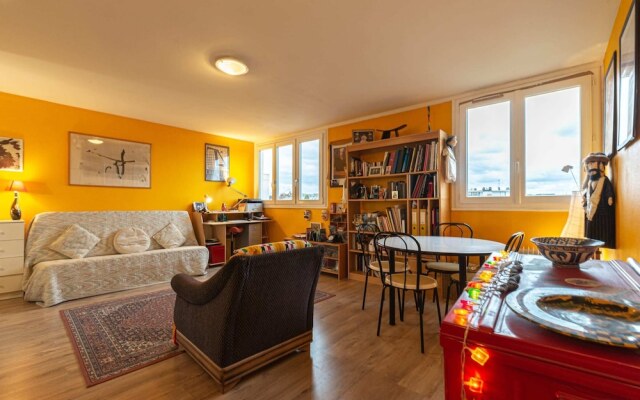 Superb Spacious Accommodation Near Paris