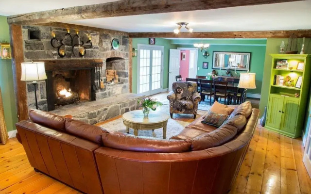 Russell Young Bed and Breakfast