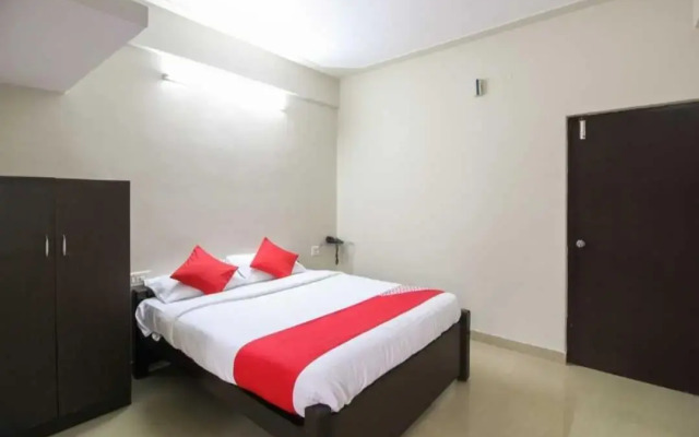 Oyo Flagship 70385 Hill View Residency
