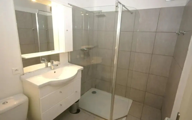 Apartment in Moriani-plage by the Beach
