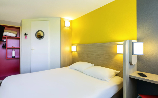 Greet Hotel Angouleme