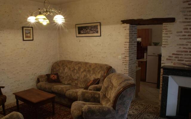 Gîte Meung-sur-Loire, 4 pièces, 6 personnes - FR-1-590-96