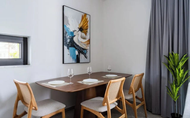 Solara - Stylish Balcony Apartments in Larnaca