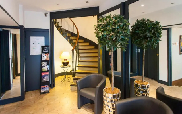 Elysée Hotel