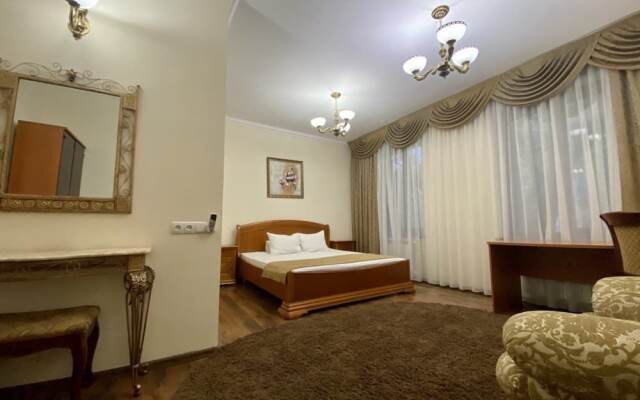 Boomerang Business Hotel