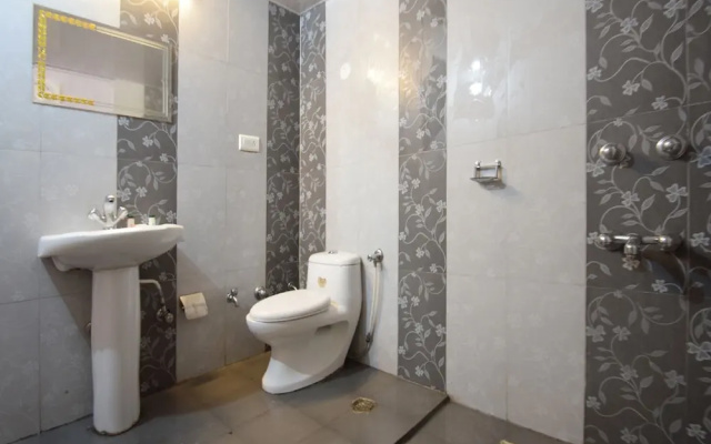 Shree Ram Palace By OYO Rooms