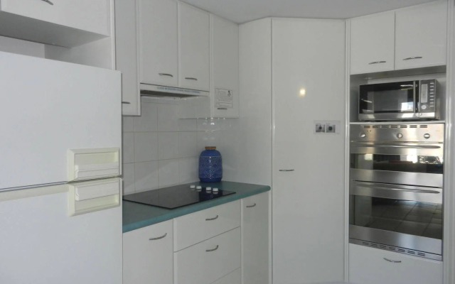Beachside Resort - Kawana Waters