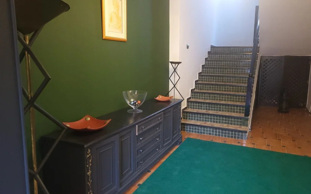 Villa Adam