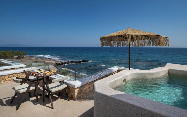 Aelia Luxury Suites Santorini