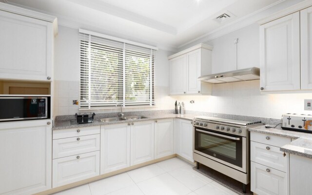 Maison Privee - Luxury 5BR Villa with Private Pool and Beach