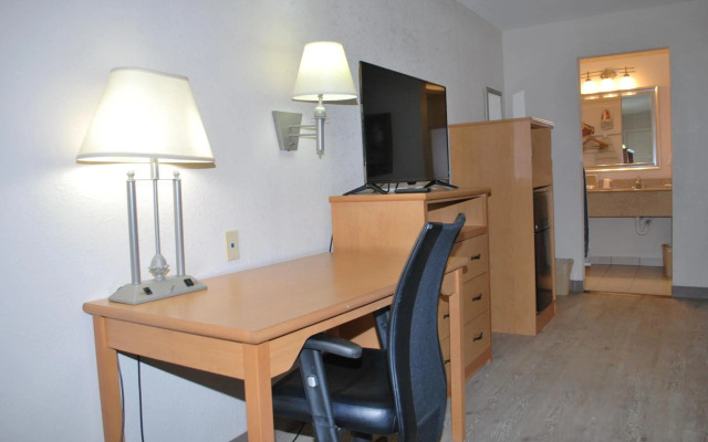 Americas Best Value Inn and Suites DeSoto