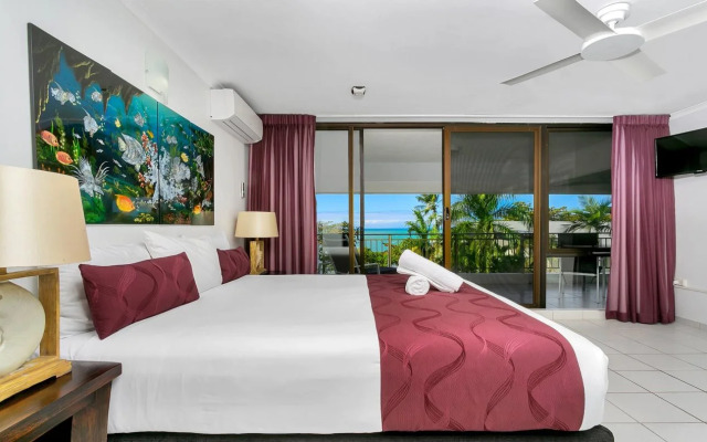 Roydon Beachfront Apartments