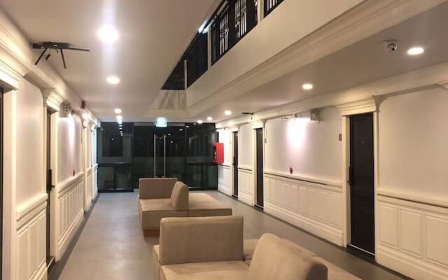 Huern Kan Thong Hotel