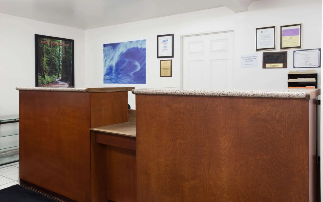 Travelodge Fort Bragg