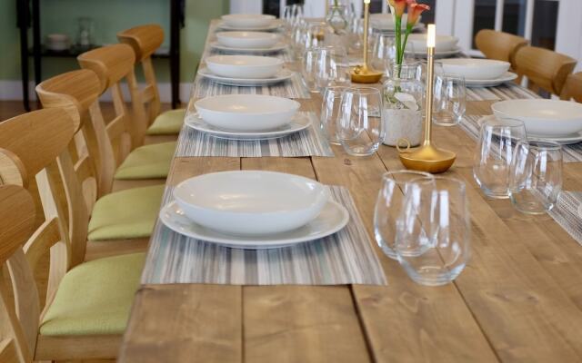 The Bread & Cheese Country Inn