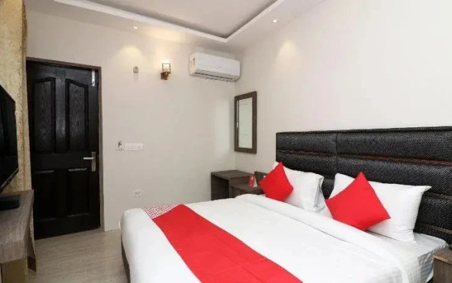 OYO Flagship 24203 Rani Bagh