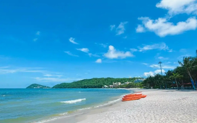 Laputa Hotel Phu Quoc