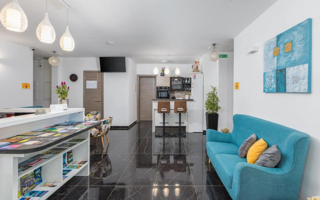 Marine Lux apartments