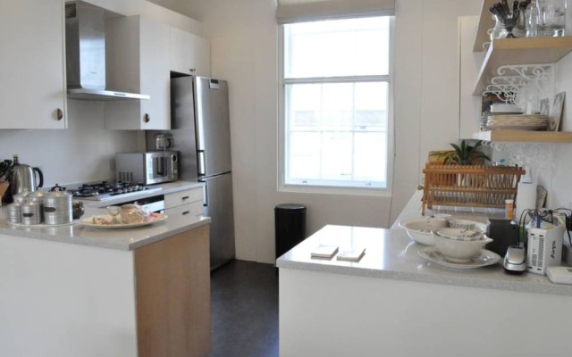 Westbourne Park 1 Bedroom Apartment