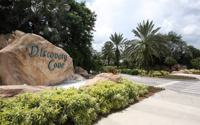 Windsor Palms by PRP