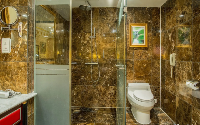 Grand Plaza Hotel Hanoi