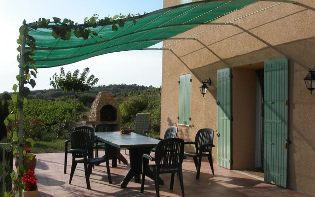 Beautiful Provencal Farmhouse With Private Pool