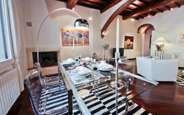 Scala Elegant Apartment