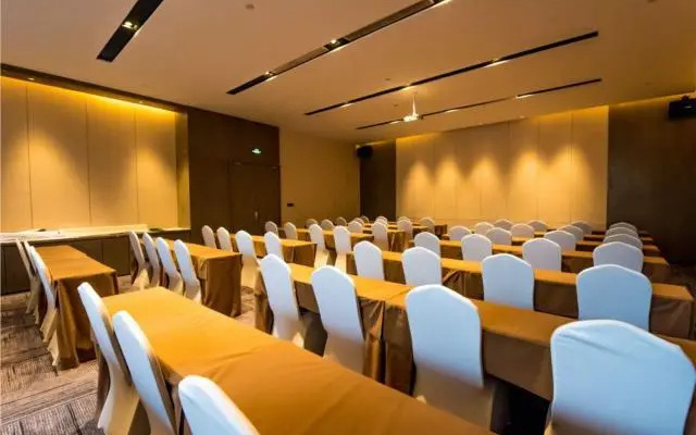Echarm Plus Hotel Nanning East Station