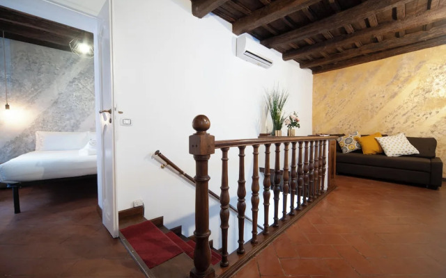 navona jacuzzi apartment