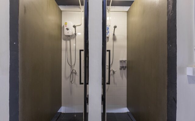 Fun Hostel Phuket Patong - Adults Only