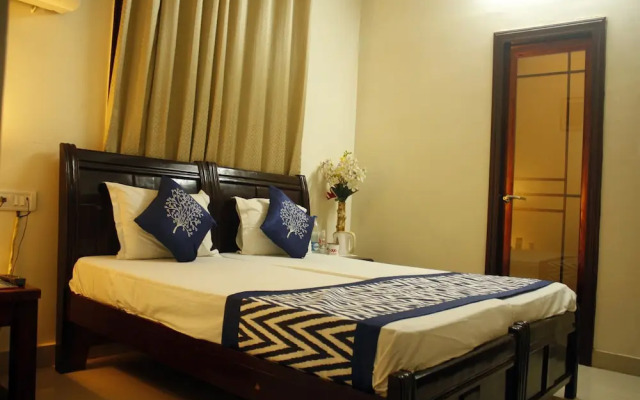 OYO 780 Hotel Nirvana Palace