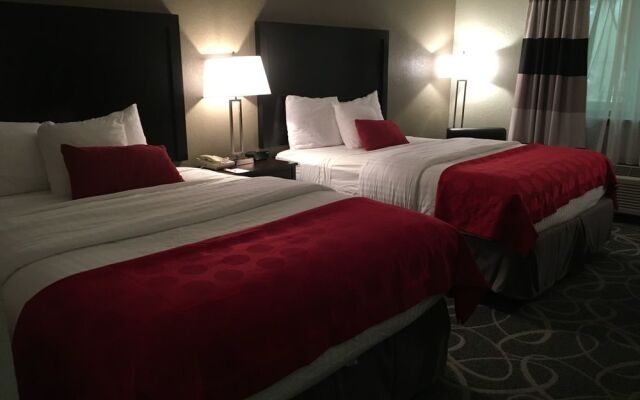 Ramada Des Moines Airport