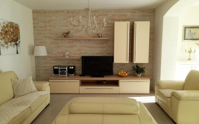 Apartment Sladojevic